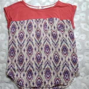 Jolt nicer tee with pocket